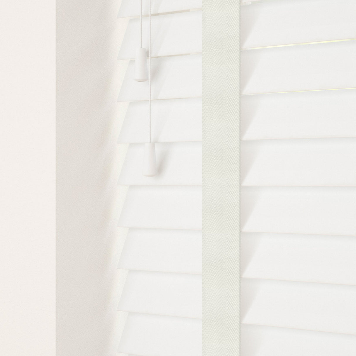 True Faux Wood Blinds With Tapes